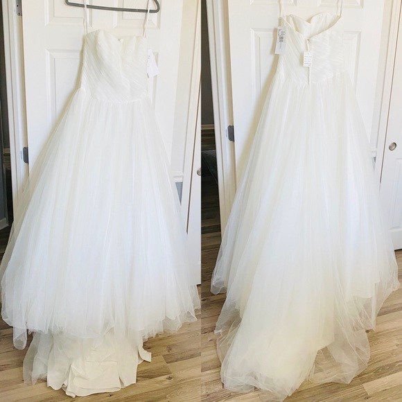 NWT Davids Bridal STUNNING Strapless Ruched Tulle Wedding Gown - Picture 3 of 8